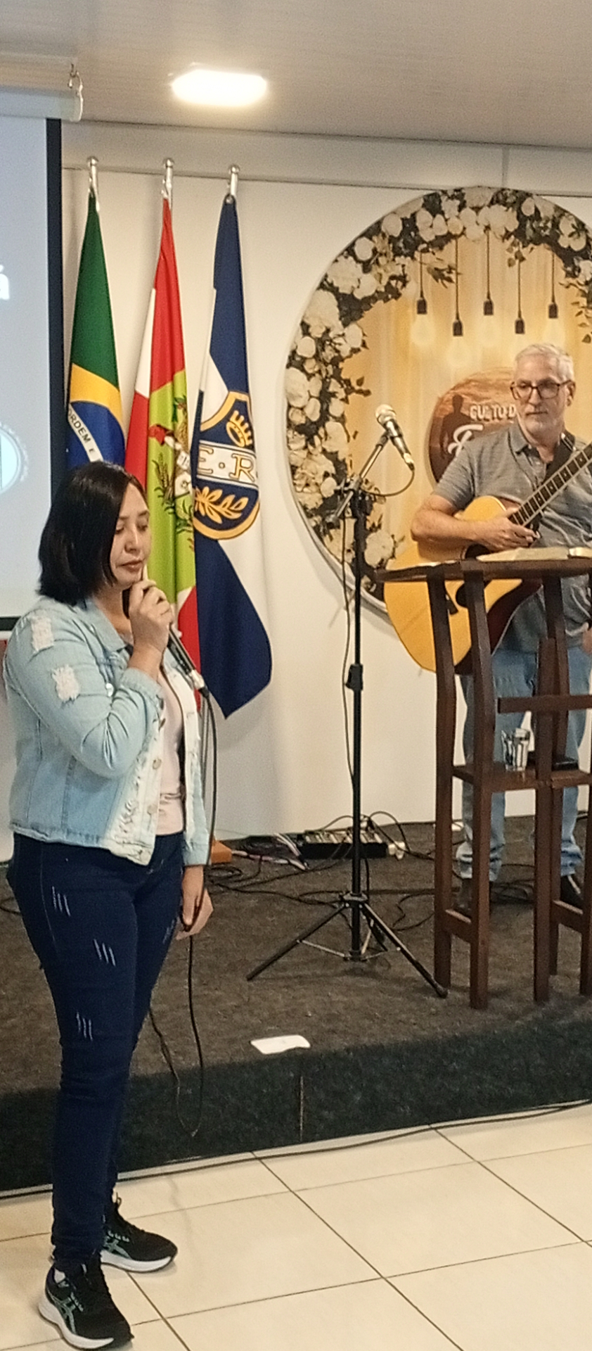 Participação especial no Culto da Família